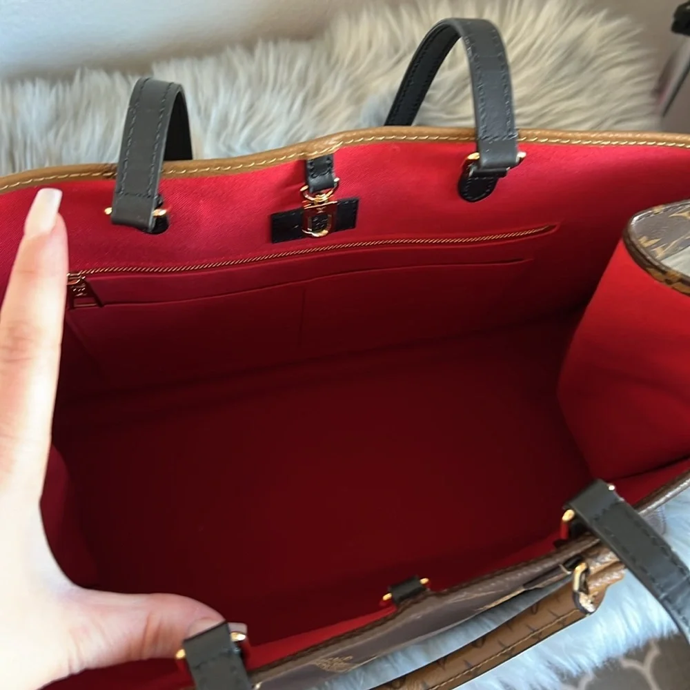 NWOT Louis Vuitton On The Go GM Tote Bag Monogram Giant Reverse - Picture 9 of 13